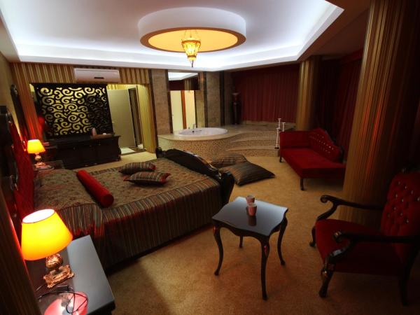 Grand Corner Boutique Hotel : photo 2 de la chambre suite