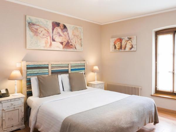 Auberge Communale de Carouge : photo 4 de la chambre chambre double - mansardée