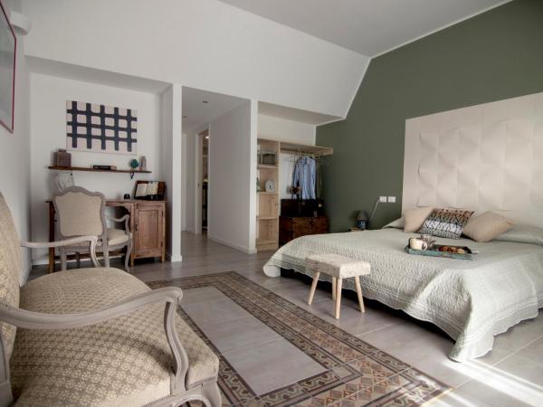 Ad Hoc Rooms : photo 2 de la chambre chambre quadruple avec balcon