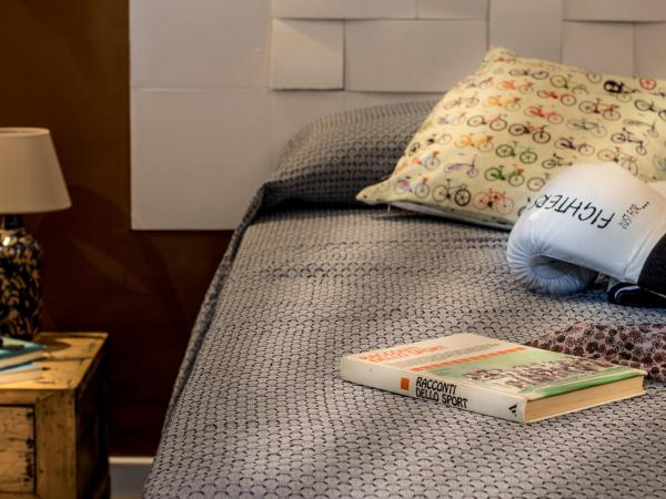 Ad Hoc Rooms : photo 5 de la chambre chambre double avec salle de bains privative