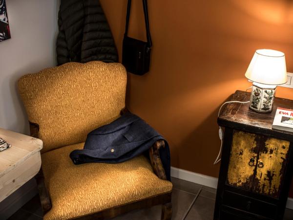 Ad Hoc Rooms : photo 9 de la chambre chambre double ou lits jumeaux avec salle de bains privative