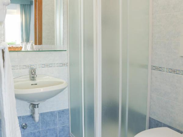 Hotel Loreley : photo 3 de la chambre chambre double ou lits jumeaux