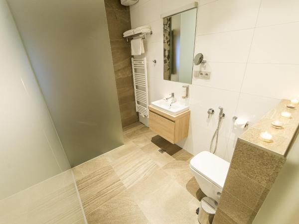 Garni hotel Castle Bridge : photo 5 de la chambre suite - vue sur rivière