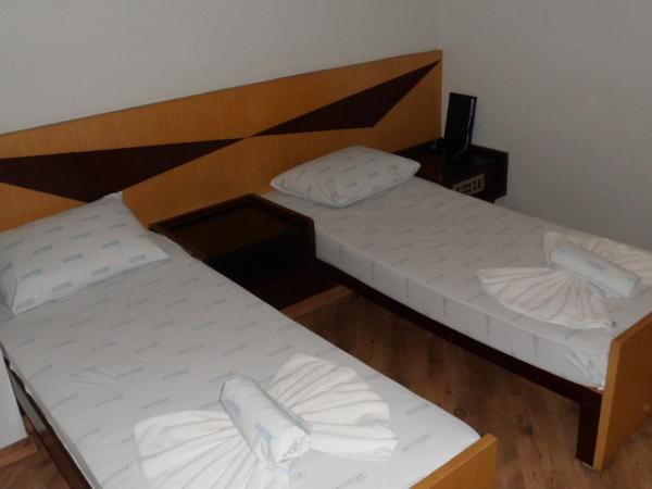 Platinum Hotel : photo 1 de la chambre chambre lits jumeaux