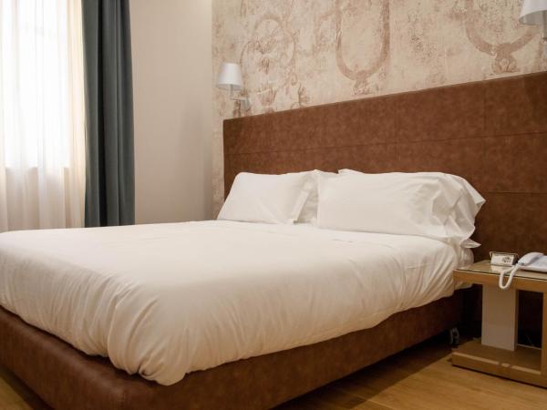Best Western Ai Cavalieri Hotel : photo 9 de la chambre chambre lit king-size exécutive