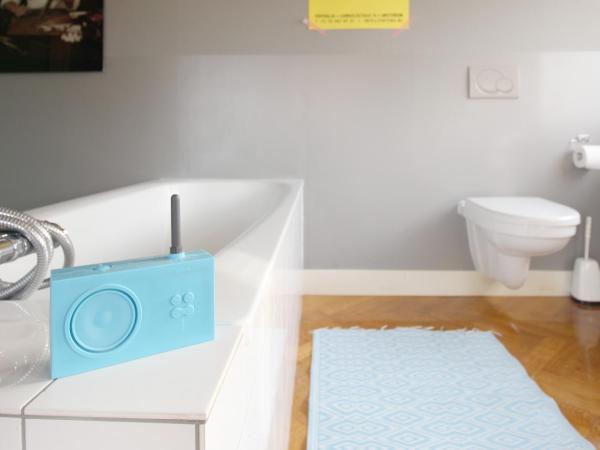 Cafe Modern : photo 3 de la chambre chambre double deluxe avec baignoire