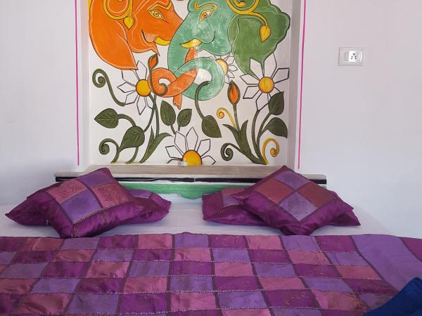 Hari Niwas Guest House : photo 7 de la chambre chambre double supérieure