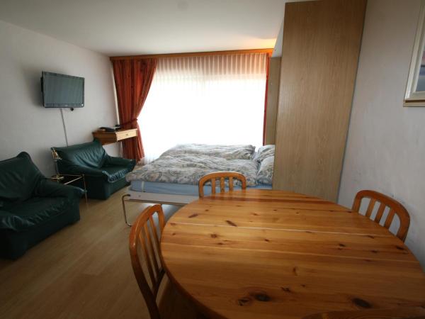 Résidence Mont-Calme : photo 4 de la chambre studio (2 adultes)