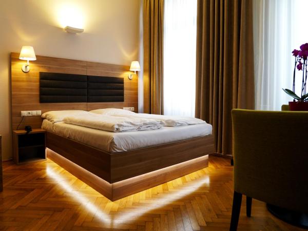 Hotel Marc Aurel - Newly refurbished : photo 7 de la chambre chambre double ou lits jumeaux