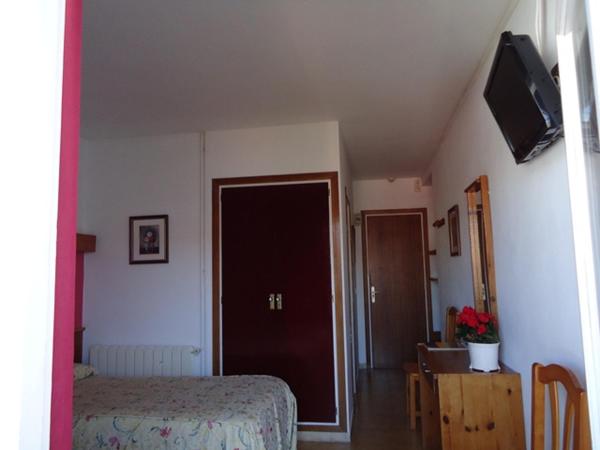 Hostal Magnolia : photo 2 de la chambre chambre double ou lits jumeaux