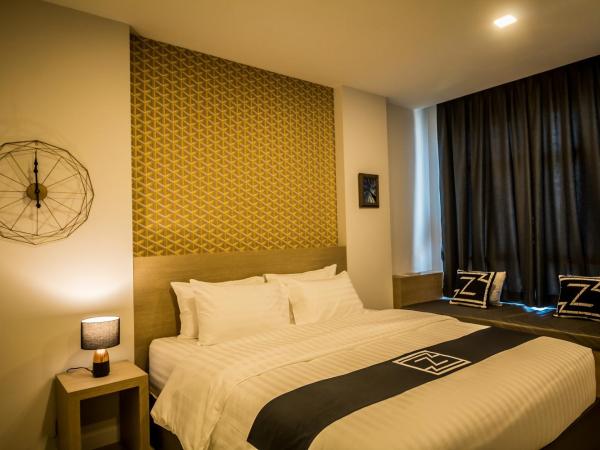 Triple Z Hotel : photo 3 de la chambre chambre lit king-size