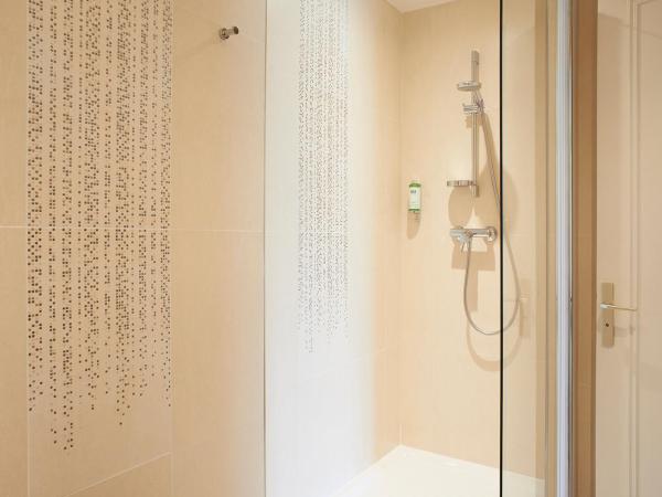 Golf Hôtel : photo 6 de la chambre chambre double ou lits jumeaux privilège