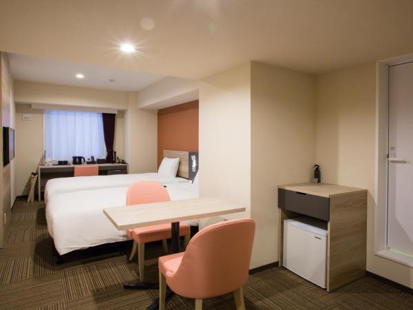 Kuretake Inn Premium Nagoya Nayabashi : photo 7 de la chambre chambre lits jumeaux de luxe - non-fumeurs