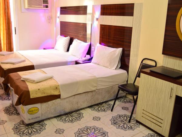 Tehran Hotel : photo 2 de la chambre chambre triple supérieure