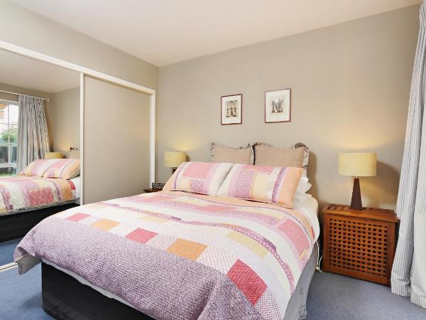 Olive House Bed and Breakfast : photo 10 de la chambre suite 2 chambres avec baignoire spa