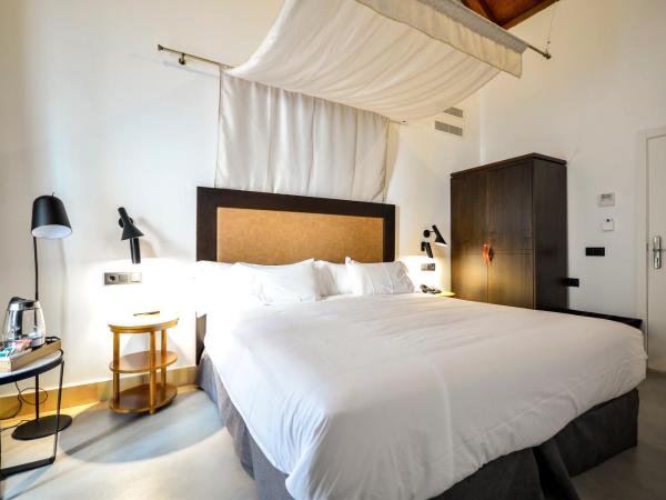 Hotel Legado Alcazar : photo 10 de la chambre chambre double ou lits jumeaux standard