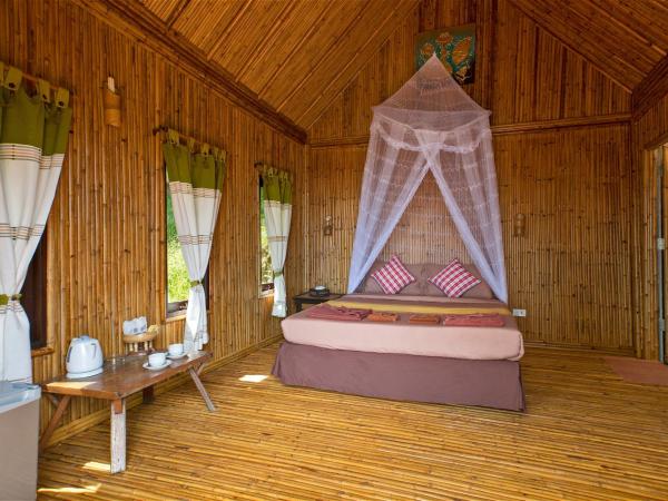 The Cove Phi Phi : photo 3 de la chambre bungalow bambou - côté jardin