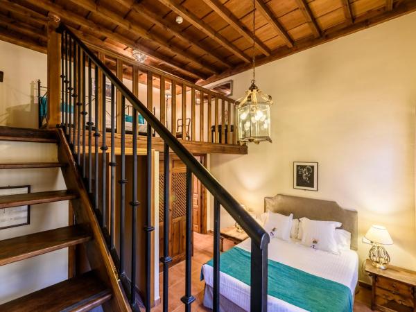 Palacio de Santa Inés : photo 2 de la chambre chambre familiale (2 adultes et 2 enfants)