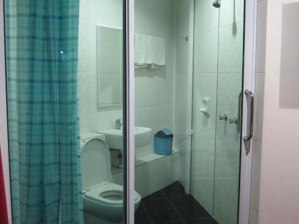 Oriental Inn : photo 2 de la chambre chambre standard lit queen-size