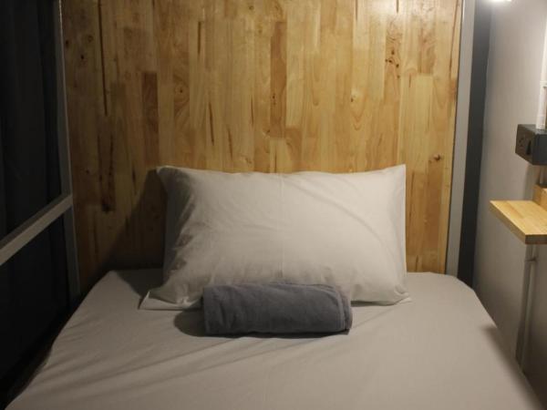 Ekanek Hostel : photo 4 de la chambre lit dans dortoir mixte de 10 lits