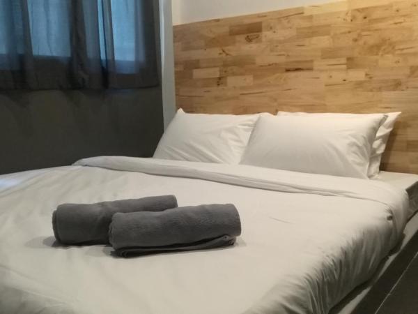 Ekanek Hostel : photo 3 de la chambre chambre double avec salle de bains privative