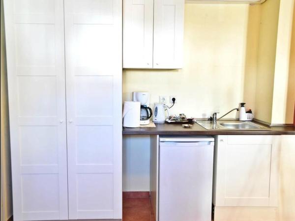 Platanos in the castle : photo 2 de la chambre studio