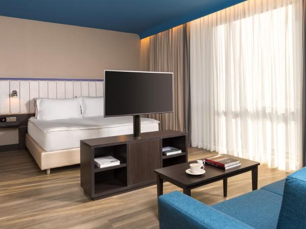 Park Inn by Radisson Istanbul Atasehir : photo 4 de la chambre suite 1 chambre