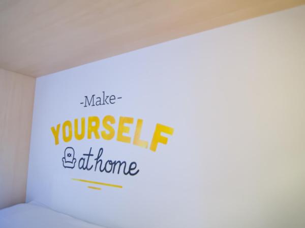 Toc Hostel Madrid : photo 10 de la chambre lit dans dortoir mixte de 6 lits