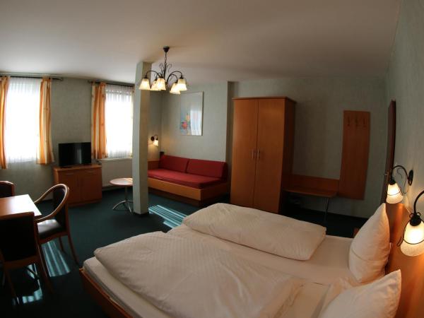 Gästehaus Palmengarten : photo 5 de la chambre chambre triple