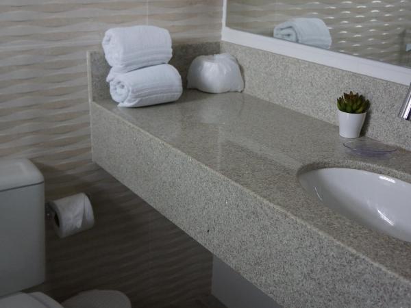 La Coloniale : photo 6 de la chambre chambre double supérieure premier Étage