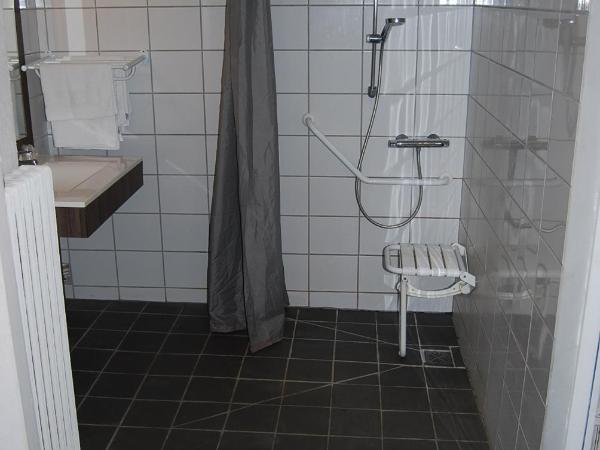 Hotel Au Spatial : photo 3 de la chambre chambre double - accessible aux personnes à mobilité réduite 