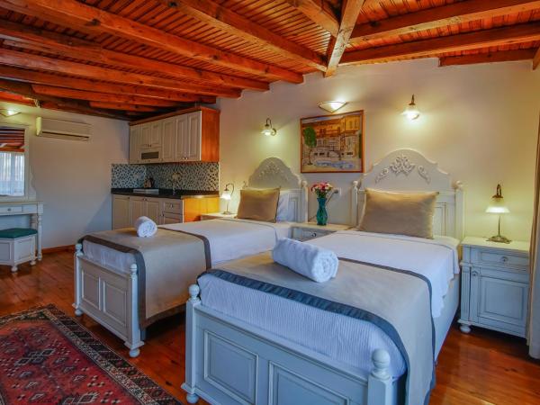 La Paloma Hotel : photo 2 de la chambre suite exécutive (jacuzzi) avec balcon