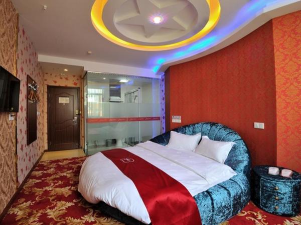 JUNYI Hotel Jiangsu Suzhou Industrial Park Chefang Songze : photo 1 de la chambre mainland chinese citizens - flavour round bed room