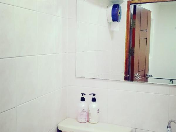 Dongdaemun Neighbors : photo 3 de la chambre chambre simple standard avec douche