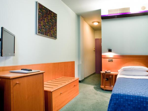 Hotel Gardenia : photo 4 de la chambre chambre simple