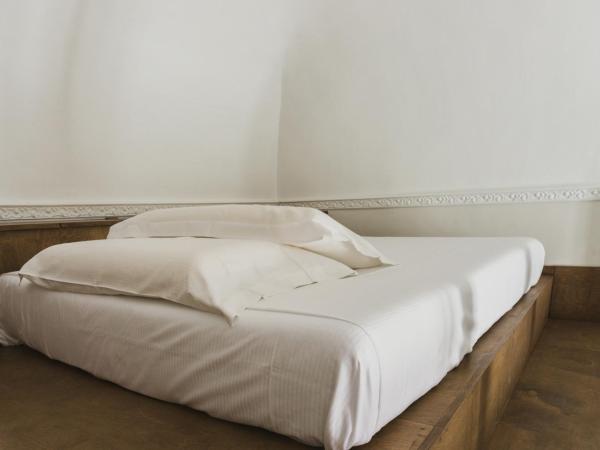 Catania House : photo 1 de la chambre chambre familiale avec balcon