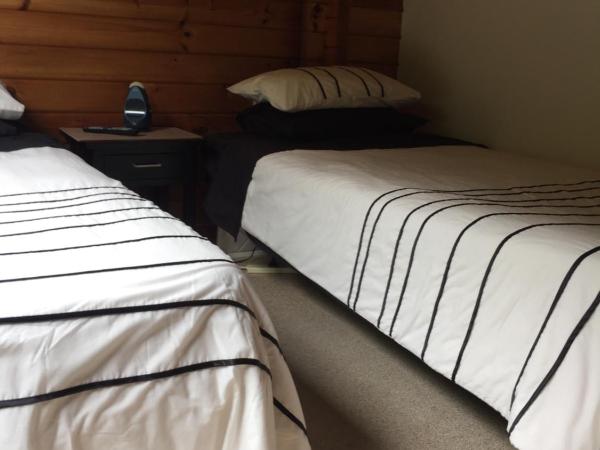 Travellers Retreat B&B : photo 4 de la chambre chambre lits jumeaux