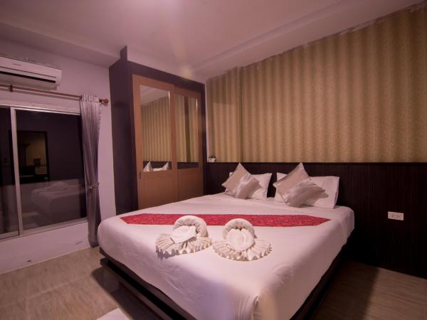 Lanta Nice Beach House : photo 2 de la chambre chambre supérieure - vue sur montagne