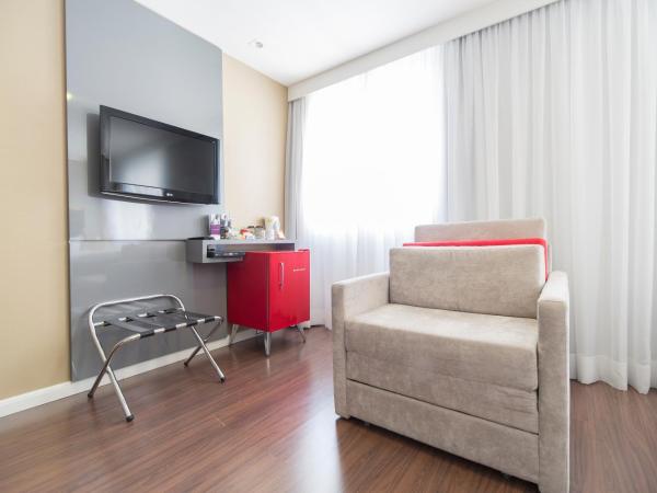 Mercure Sao Paulo Vila Olimpia : photo 8 de la chambre chambre lit king-size supérieure