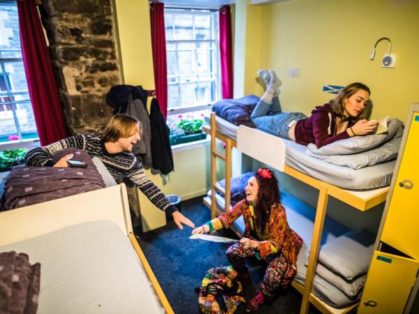 High Street Hostel : photo 4 de la chambre lit simple en dortoir mixte de 18 lits