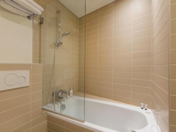 Contact Hôtel Alizé Montmartre : photo 3 de la chambre chambre lits jumeaux supérieure