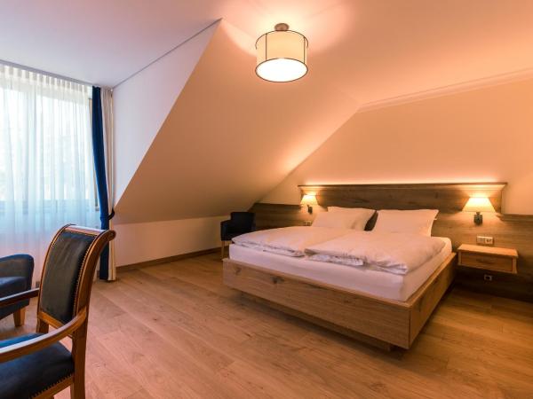 Hotel & Gaststätte zum Erdinger Weißbräu : photo 1 de la chambre chambre simple supérieure