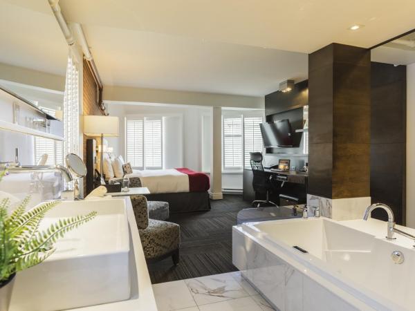 Hôtel des Coutellier : photo 4 de la chambre suite king avec salle de bains décloisonnée