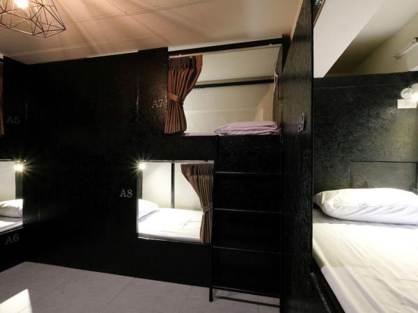 Salee Hostel : photo 7 de la chambre lit dans dortoir mixte de 6 lits