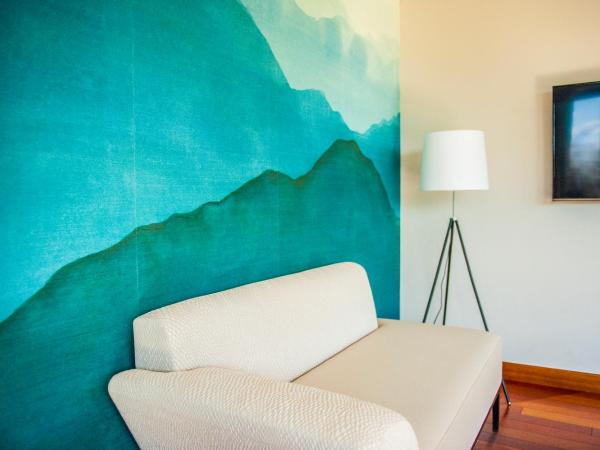 Hotel Parc Beaumont & Spa Pau - MGallery : photo 10 de la chambre suite deluxe avec lit king-size