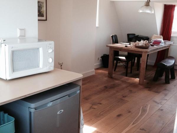 Het Witte Huis : photo 4 de la chambre studio avec vue sur lac