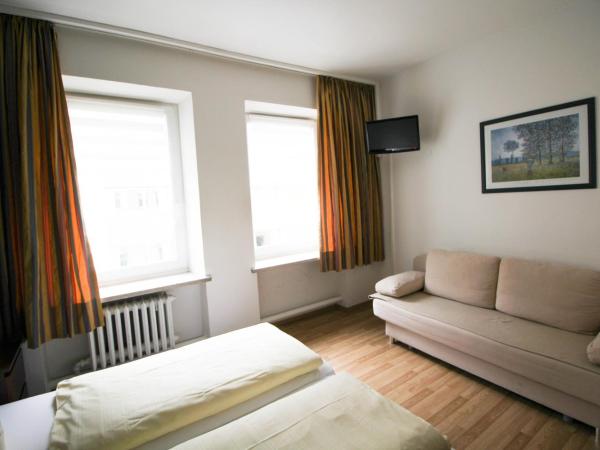 Hotel Pension am Hauptbahnhof : photo 5 de la chambre chambre double confort