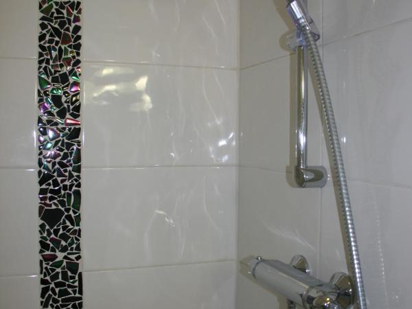 Hôtel de Perros, The Originals Boutique : photo 4 de la chambre chambre familiale avec kitchenette