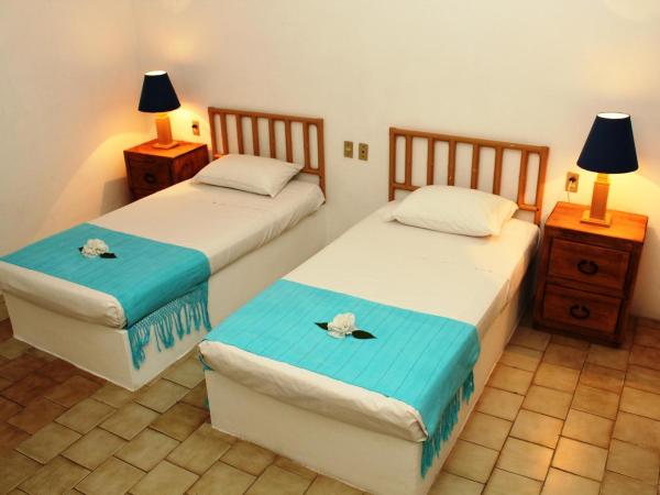 Emperador Vallarta Beachfront Hotel and Suites : photo 5 de la chambre chambre double standard