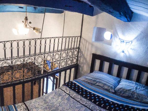 The Chill Art Hostel : photo 3 de la chambre chambre double standard avec salle de bains commune